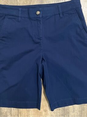 Tommy Bahama Navy Shorts with Multicolor Floral Liner Sz 4